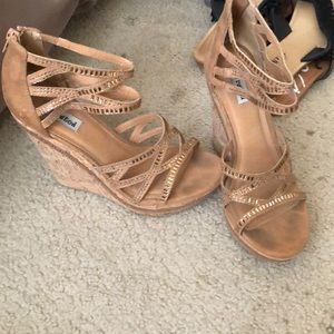 not rated wedge heels